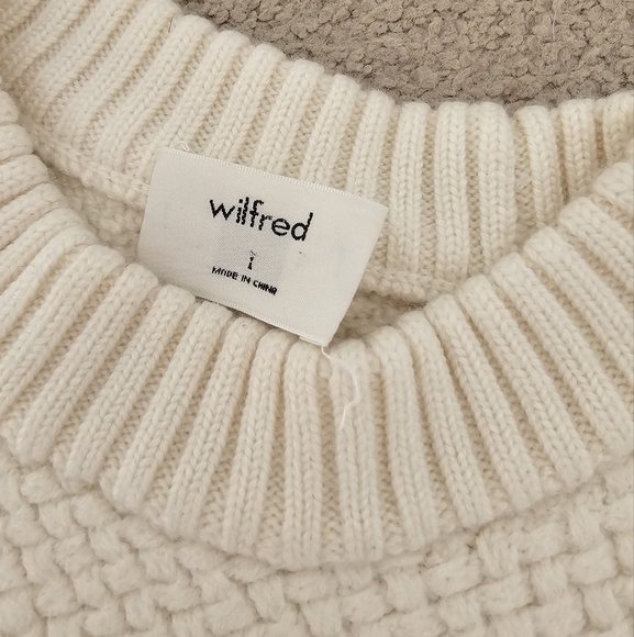 Aritzia wilfred 100% merino wool Women's Cream Sweater Size S - Picture 4 of 6